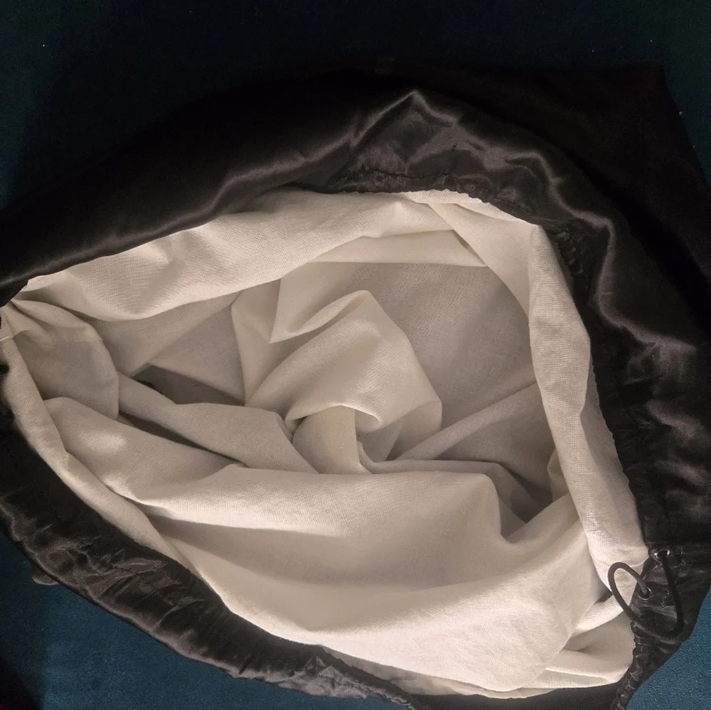 Authentic Designer YSL Dustbag. - Picture 3 of 3